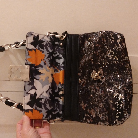 Chenson black and silver sequined mini bag - Picture 3 of 11